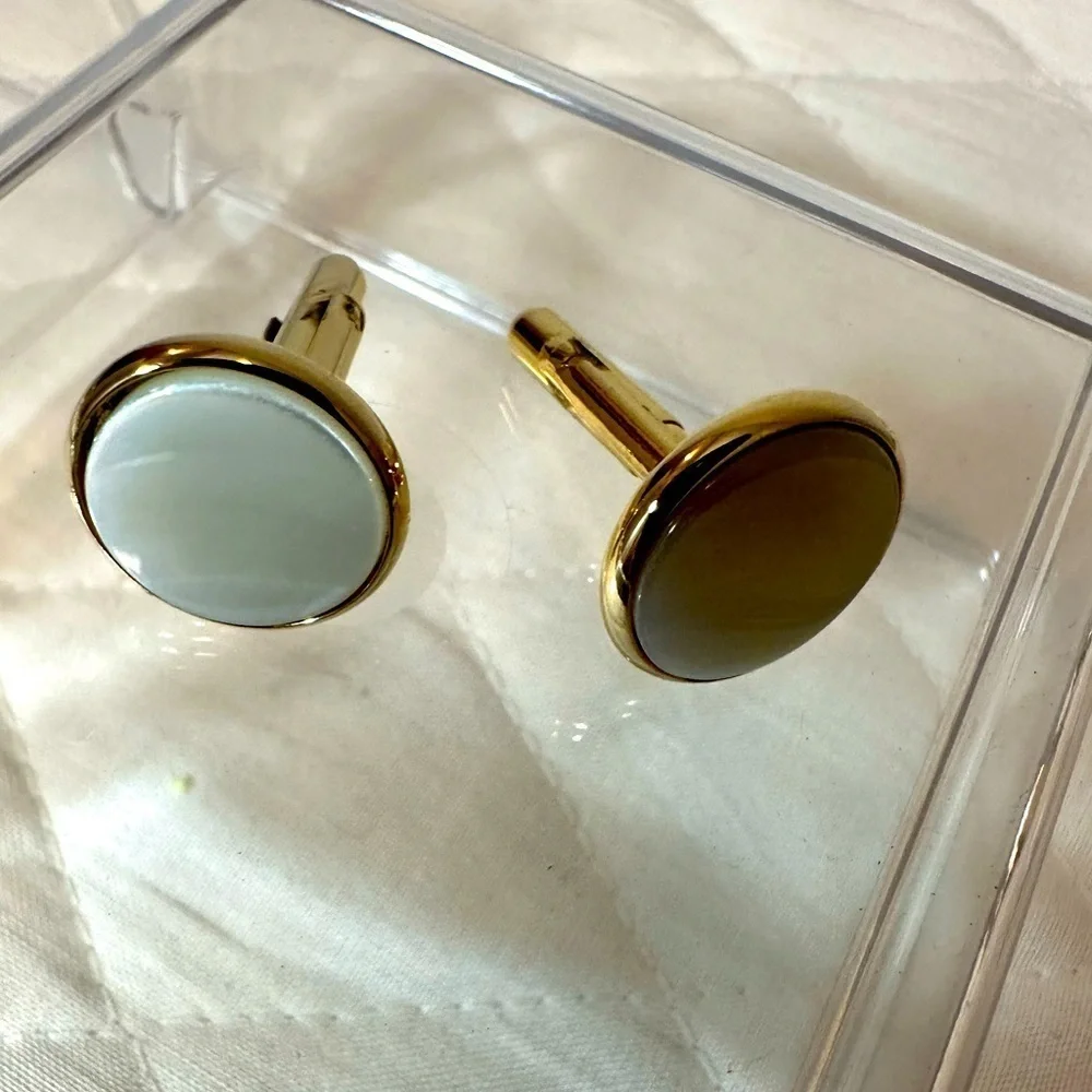 Mens Gold Tone Pearl Cufflinks Vintage Round Discs